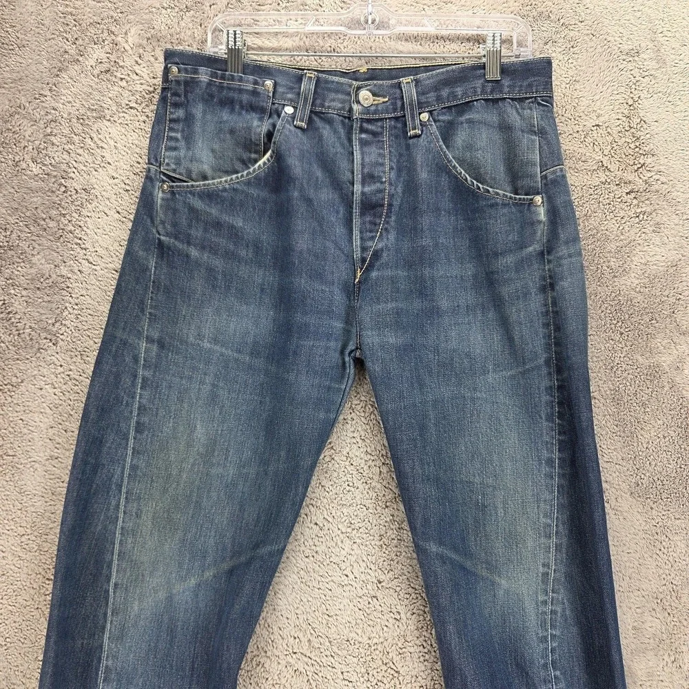 Vintage Levis Engineered Jeans Mens 33x32 Blue Medium Wash Twisted Button Fly